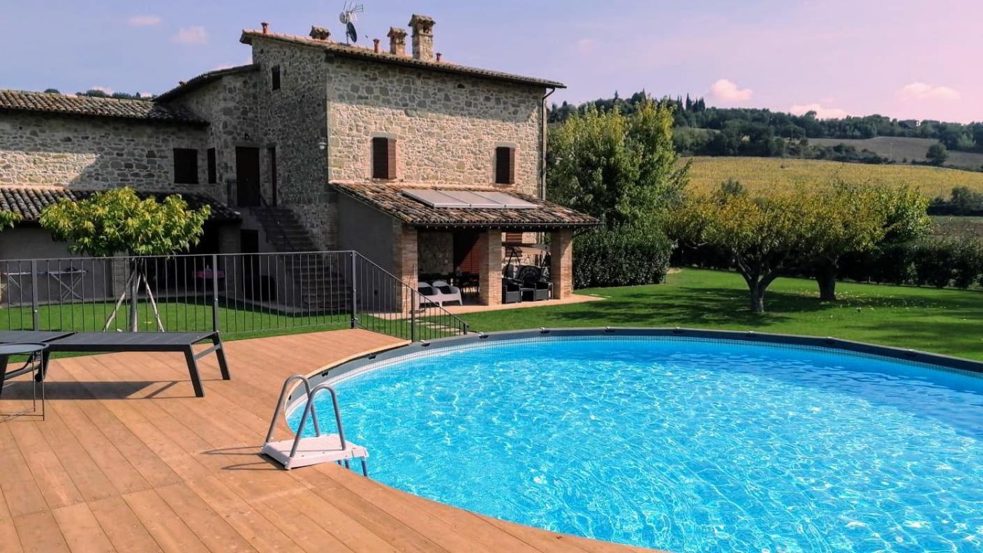Agriturismo Villa Al Piano Todi Bagian luar foto