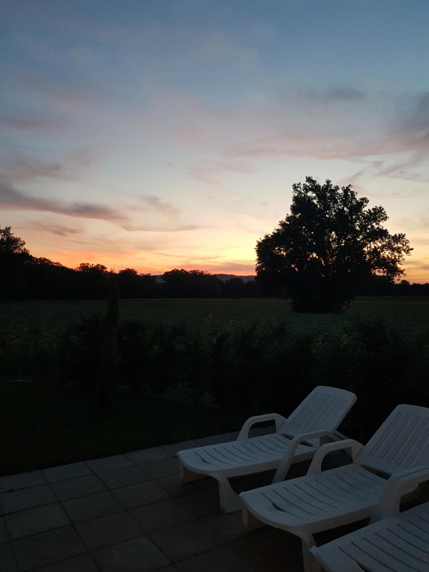 Agriturismo Villa Al Piano Todi Bagian luar foto