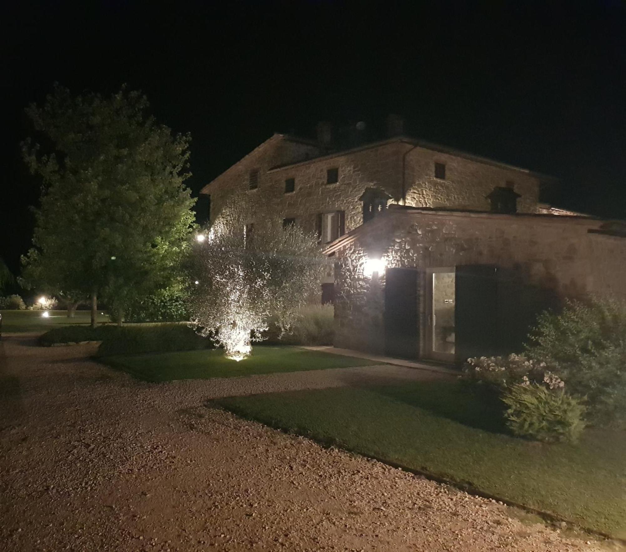 Agriturismo Villa Al Piano Todi Bagian luar foto